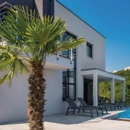 Nina Rukavac Opatija