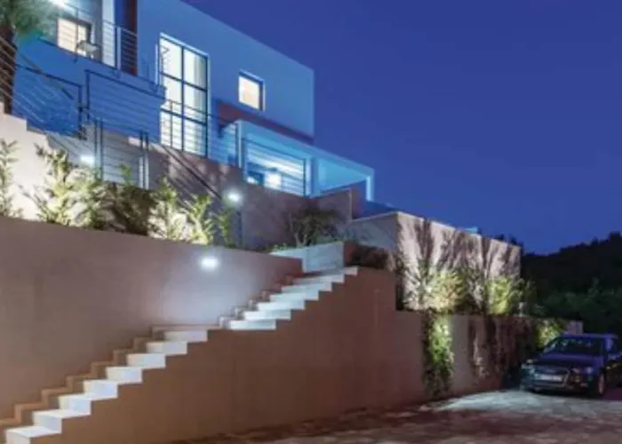 Nina Rukavac Opatija * Matulji